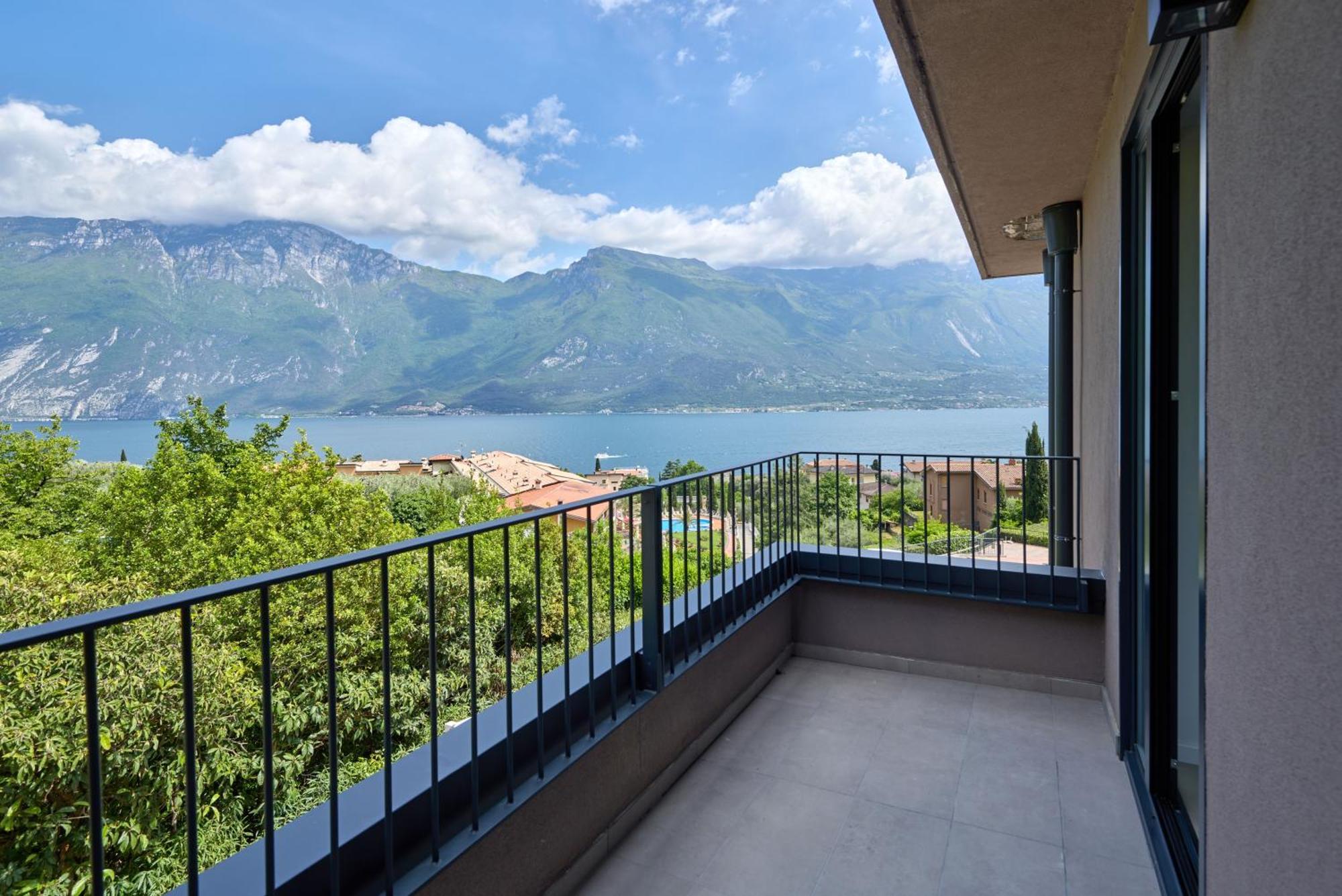 Hotel Royal Village Limone sul Garda Quarto foto